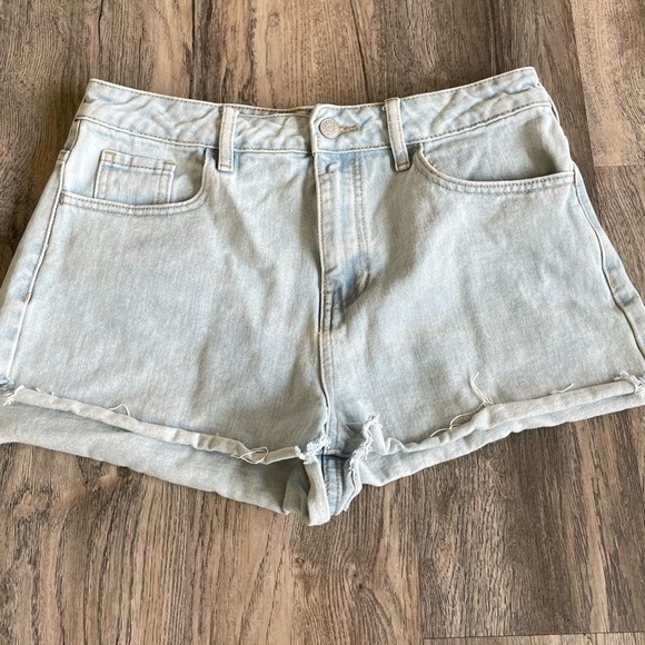 PacSun Women’s Mom Shorts, size 28 - Picture 1 of 5